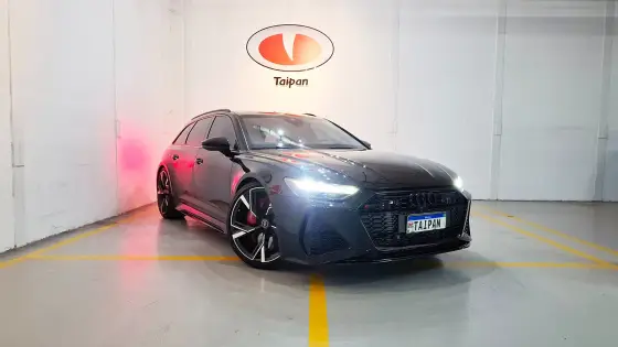 AUDI RS6 2024