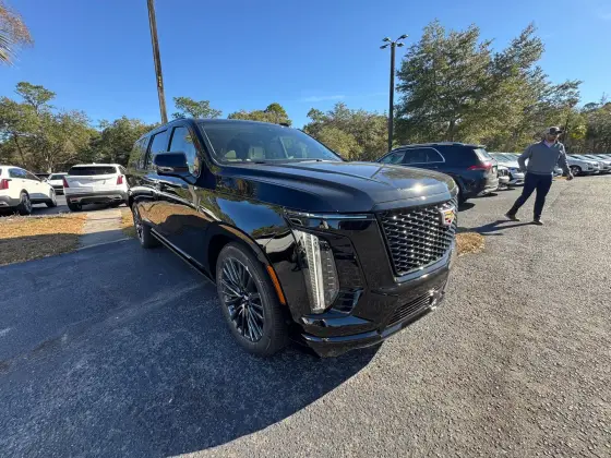 CADILLAC ESCALADE 2024