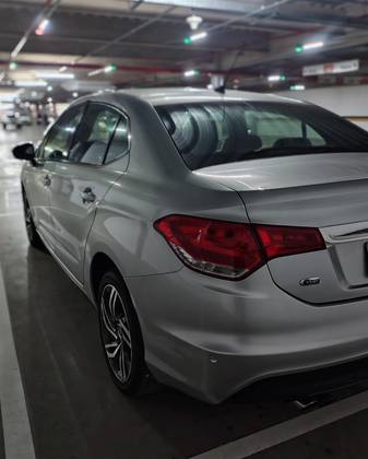 CITROËN C4 LOUNGE 2014