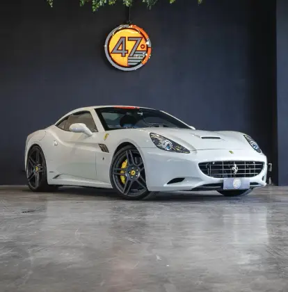 FERRARI CALIFORNIA 2012