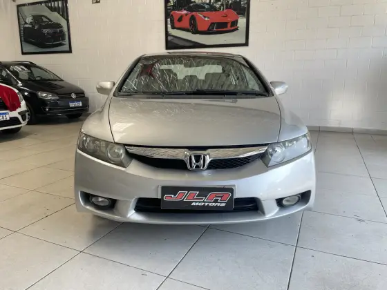 HONDA CIVIC 2010