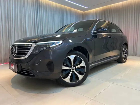 MERCEDES-BENZ EQC 400 2020