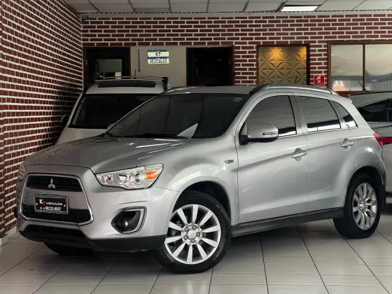 MITSUBISHI ASX 2016