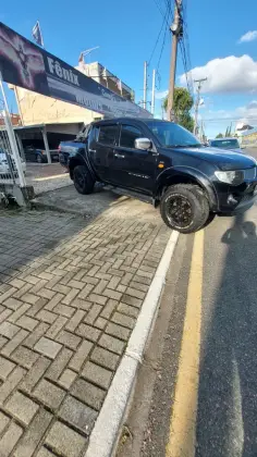 MITSUBISHI L200 2010
