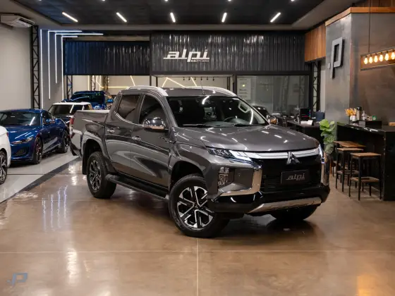MITSUBISHI L200 TRITON 2023