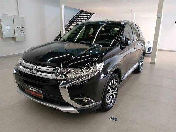 MITSUBISHI OUTLANDER 2017