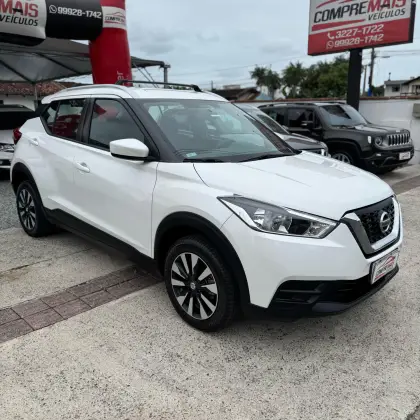 NISSAN KICKS 2019