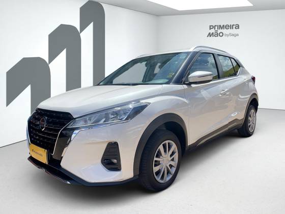 NISSAN KICKS 2022