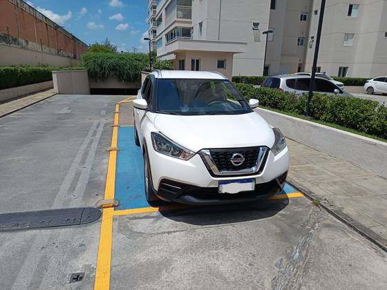 NISSAN KICKS 2020