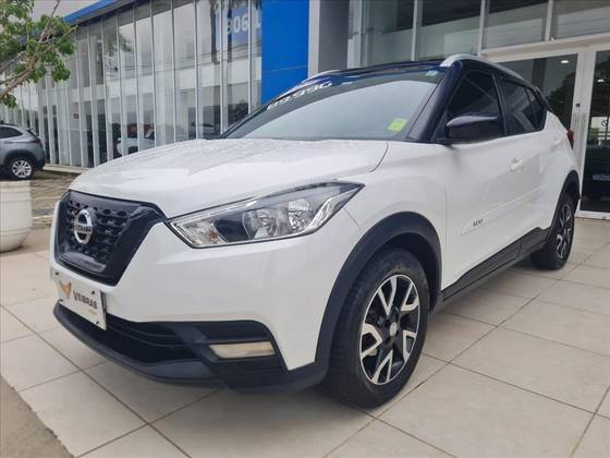 NISSAN KICKS 2020