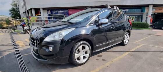 PEUGEOT 3008 2011