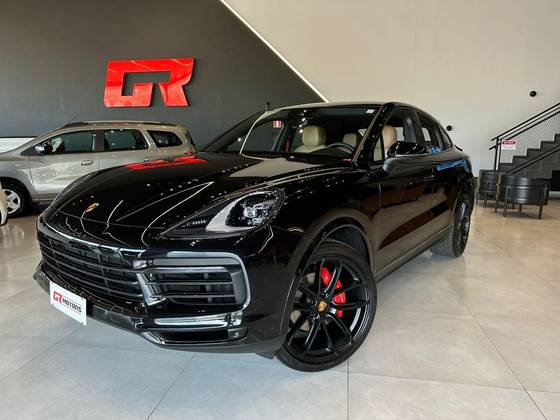PORSCHE CAYENNE 2020