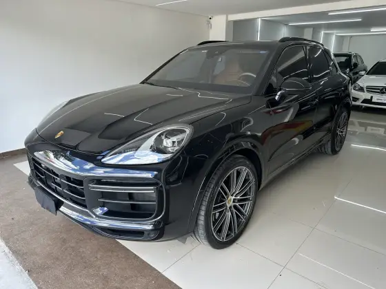 PORSCHE CAYENNE 2022