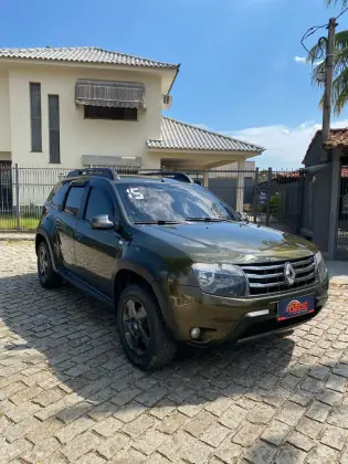 RENAULT DUSTER 2015