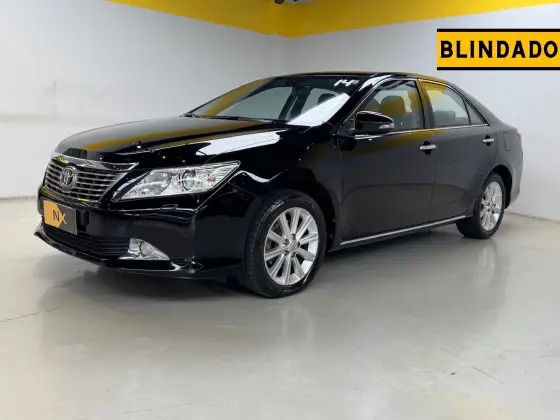 TOYOTA CAMRY 2014