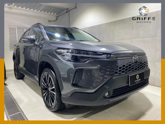 TOYOTA COROLLA CROSS 2026