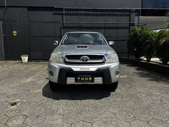 TOYOTA HILUX 2010