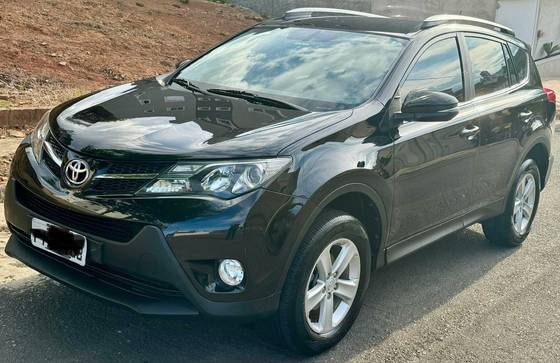 TOYOTA RAV4 2013