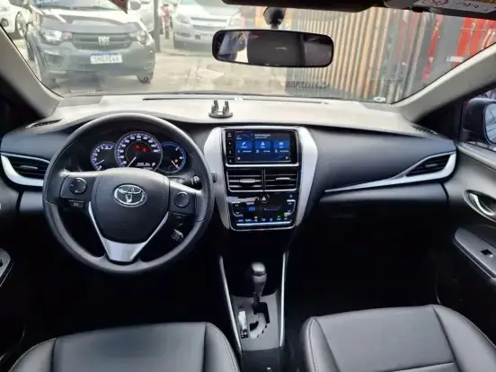 TOYOTA YARIS 2022