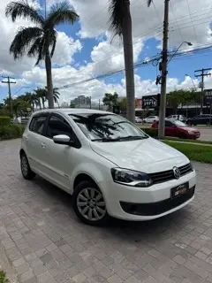VOLKSWAGEN FOX 2014