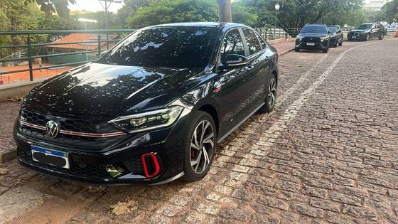 VOLKSWAGEN JETTA 2024