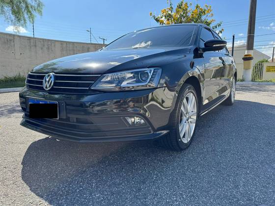 VOLKSWAGEN JETTA 2016
