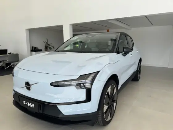 VOLVO EX30 2024