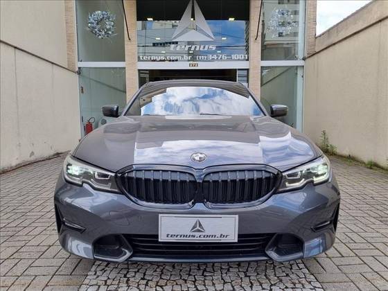 BMW 320i 2020