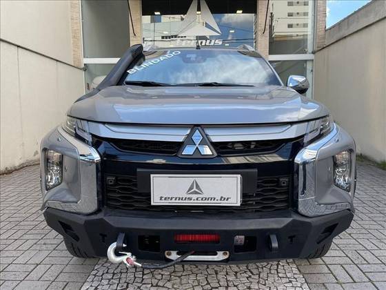 MITSUBISHI L200 TRITON 2023