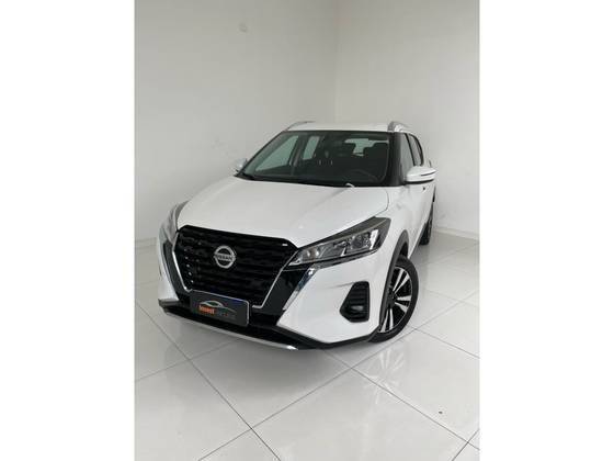 NISSAN KICKS 2022