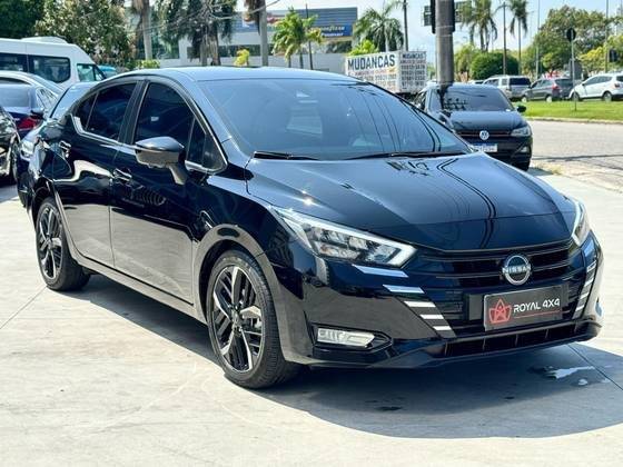 NISSAN VERSA 2024