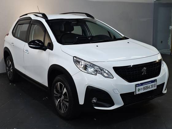 PEUGEOT 2008 2022