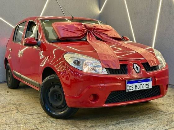 RENAULT SANDERO 2011