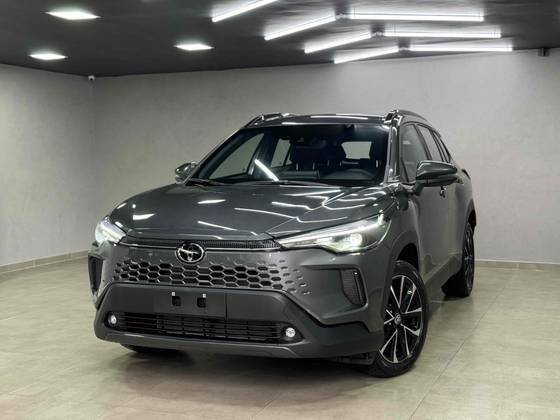 TOYOTA COROLLA CROSS 2026