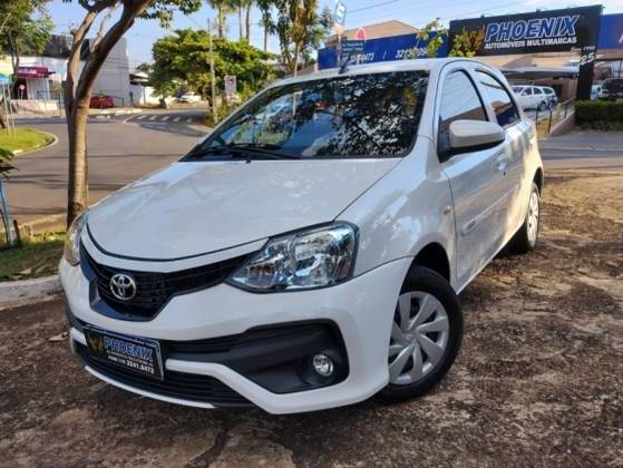 TOYOTA ETIOS 2018