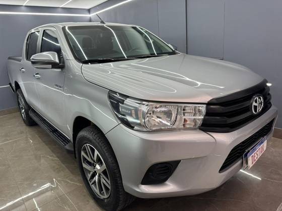 TOYOTA HILUX 2018
