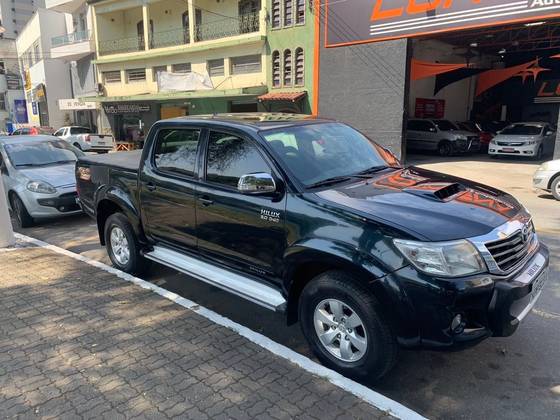 TOYOTA HILUX 2013
