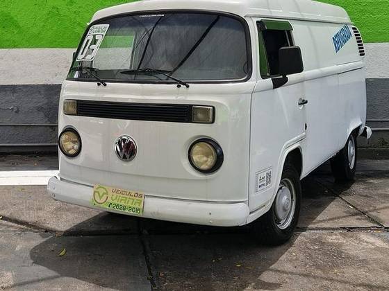VOLKSWAGEN KOMBI 2003