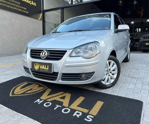 VOLKSWAGEN POLO SEDAN 2009