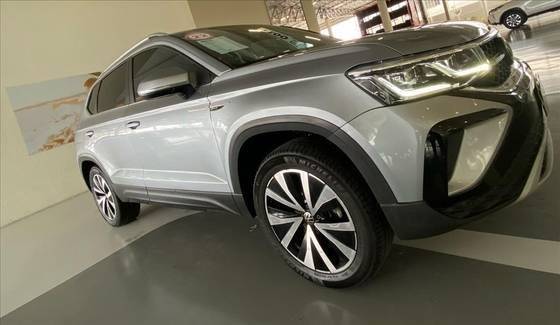 VOLKSWAGEN TAOS 2022