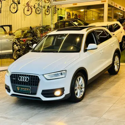 AUDI Q3 2015