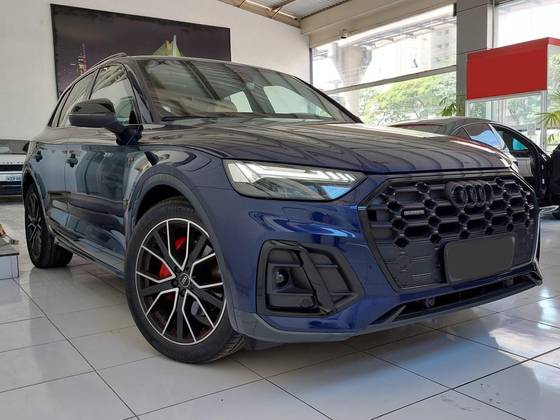 AUDI Q5 2021
