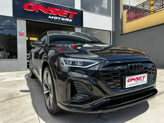 AUDI Q8 E-TRON 2024