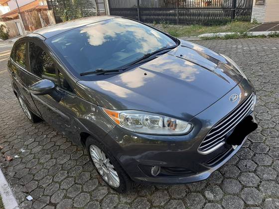 FORD FIESTA 2015