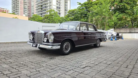 MERCEDES-BENZ 230 S 1966