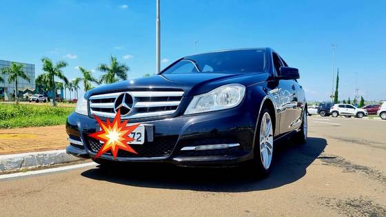 MERCEDES-BENZ C 180 2012