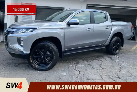 MITSUBISHI L200 TRITON 2024