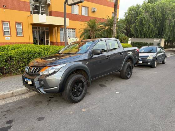 MITSUBISHI L200 TRITON 2022