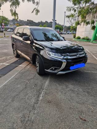 MITSUBISHI OUTLANDER 2018