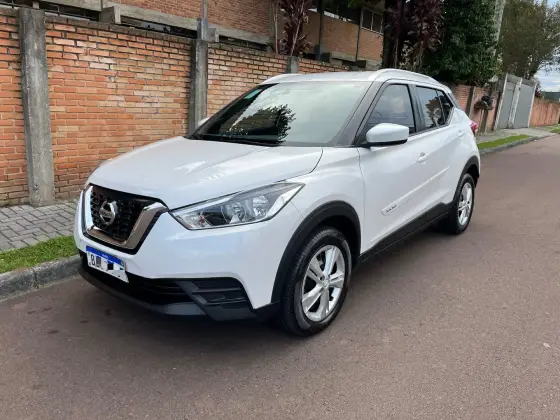 NISSAN KICKS 2020